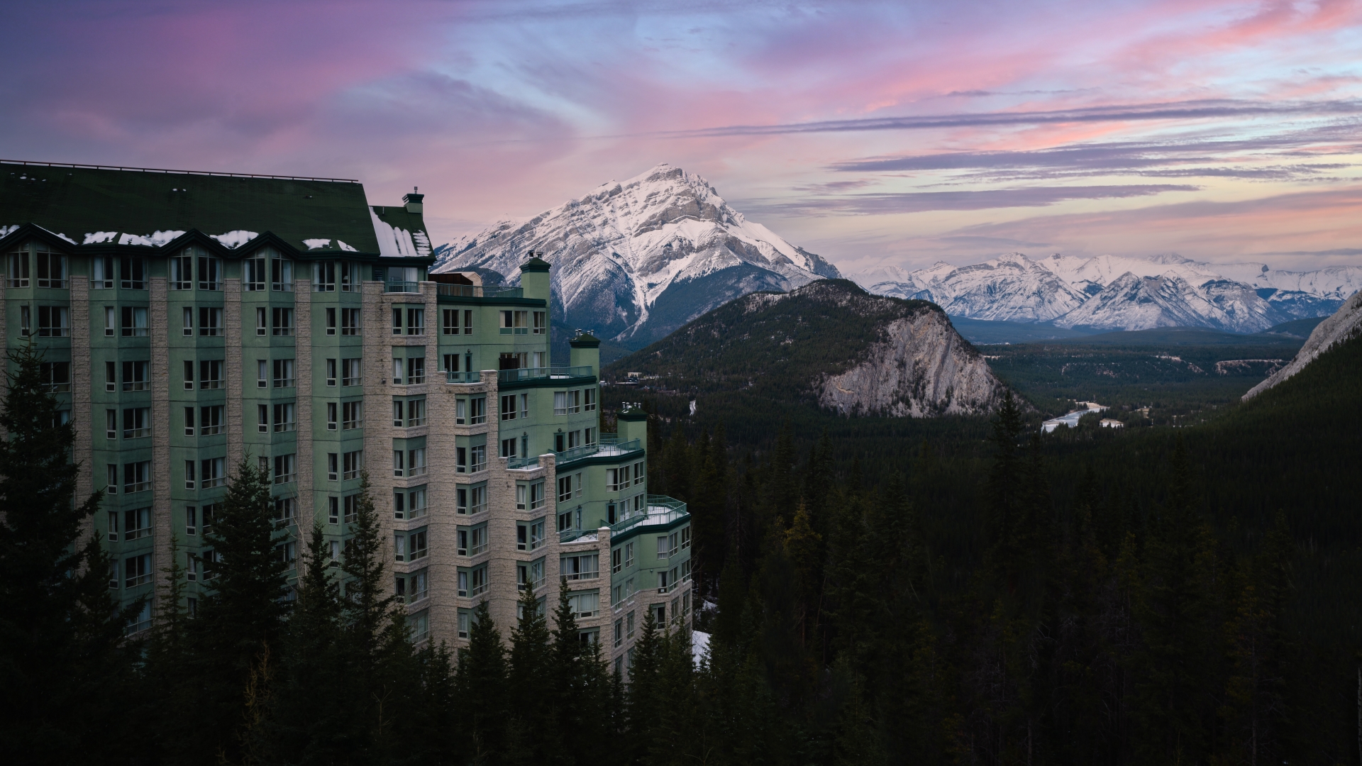 The Rimrock Resort Hotel